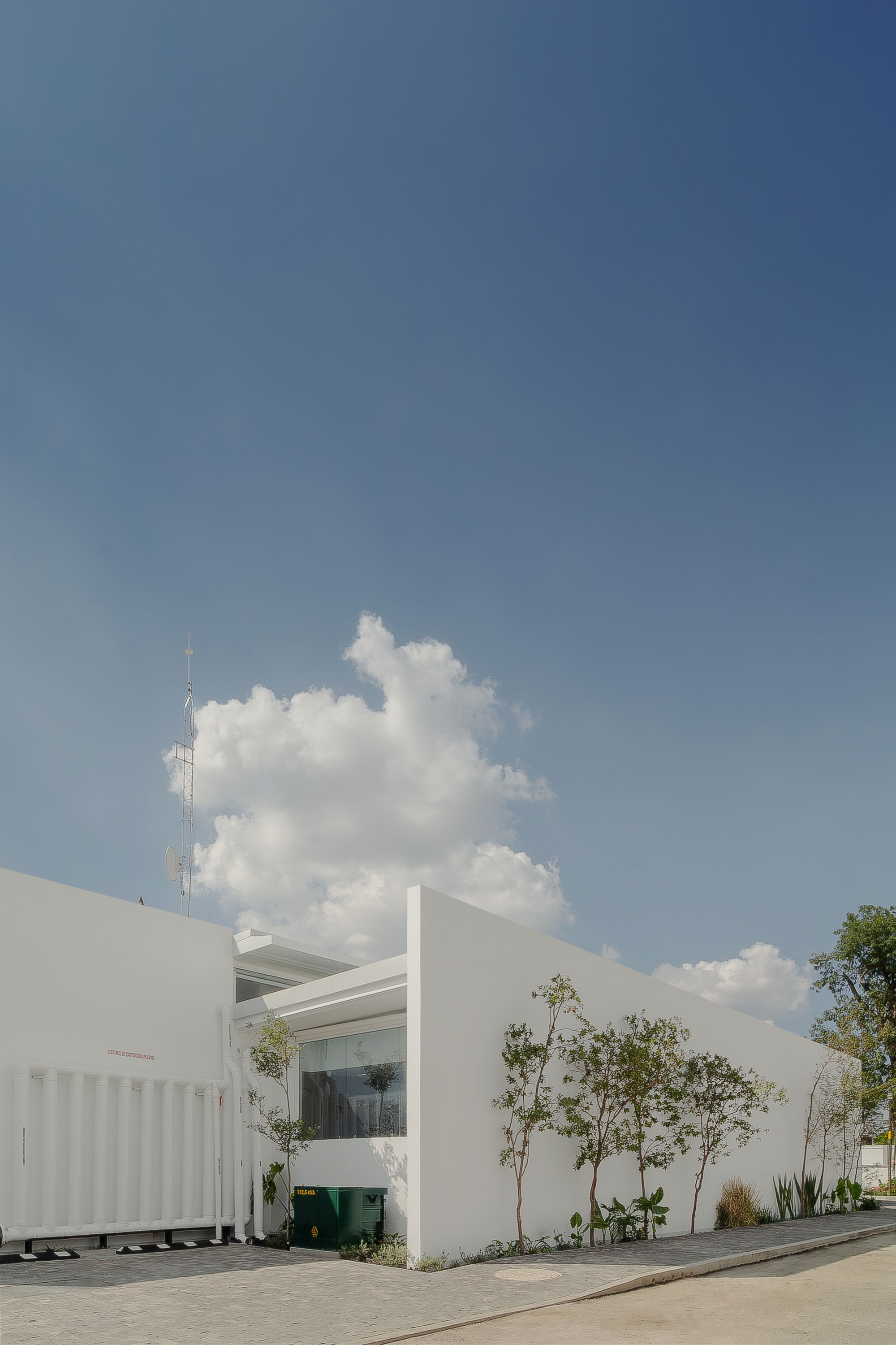 Caja-Popular-Agustín-De-Iturbide_Cd.-Guzmán_JDR-Arquitectos_EG_03