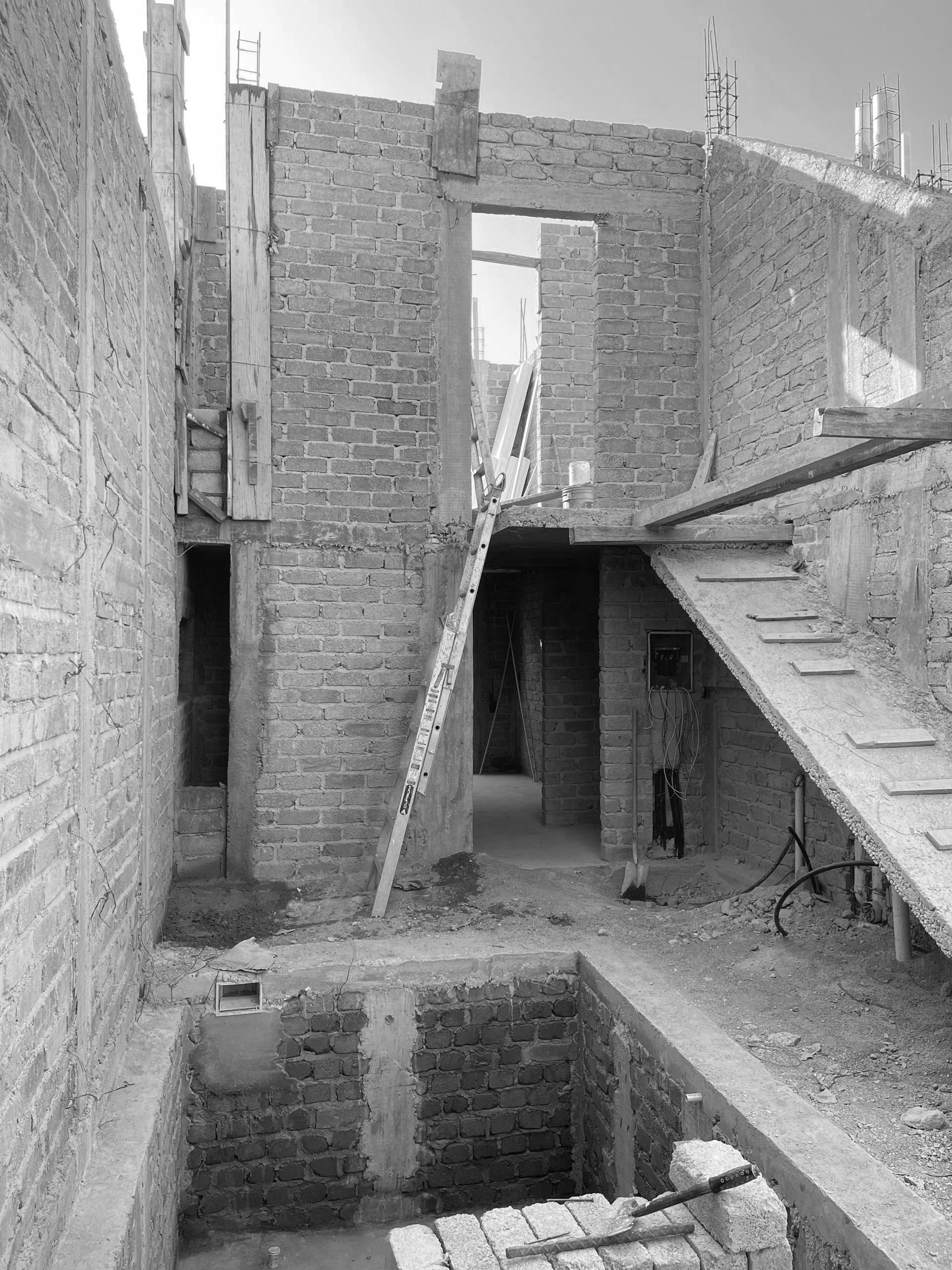 photo_5177389974058372075_w